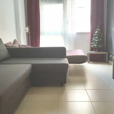 White Rose Apartment *